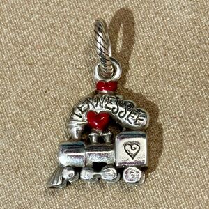 🆕Listing 🆕 Brighton Tennessee state charm Chattanooga choo choo train Red hearts